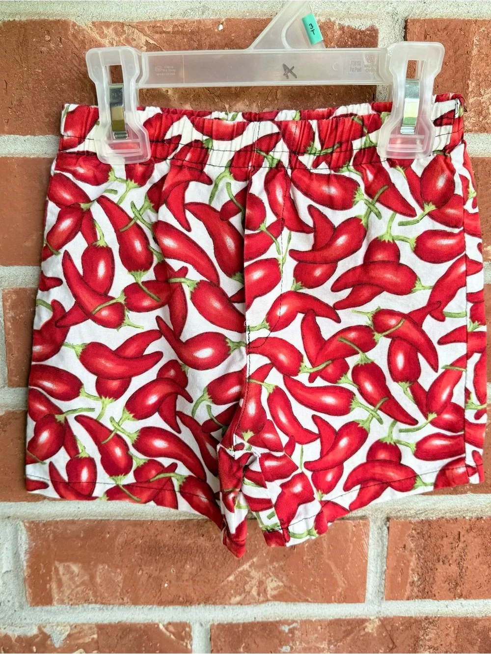 Vintage boys Red chili pepper print shorts with elastic waistband size 3T